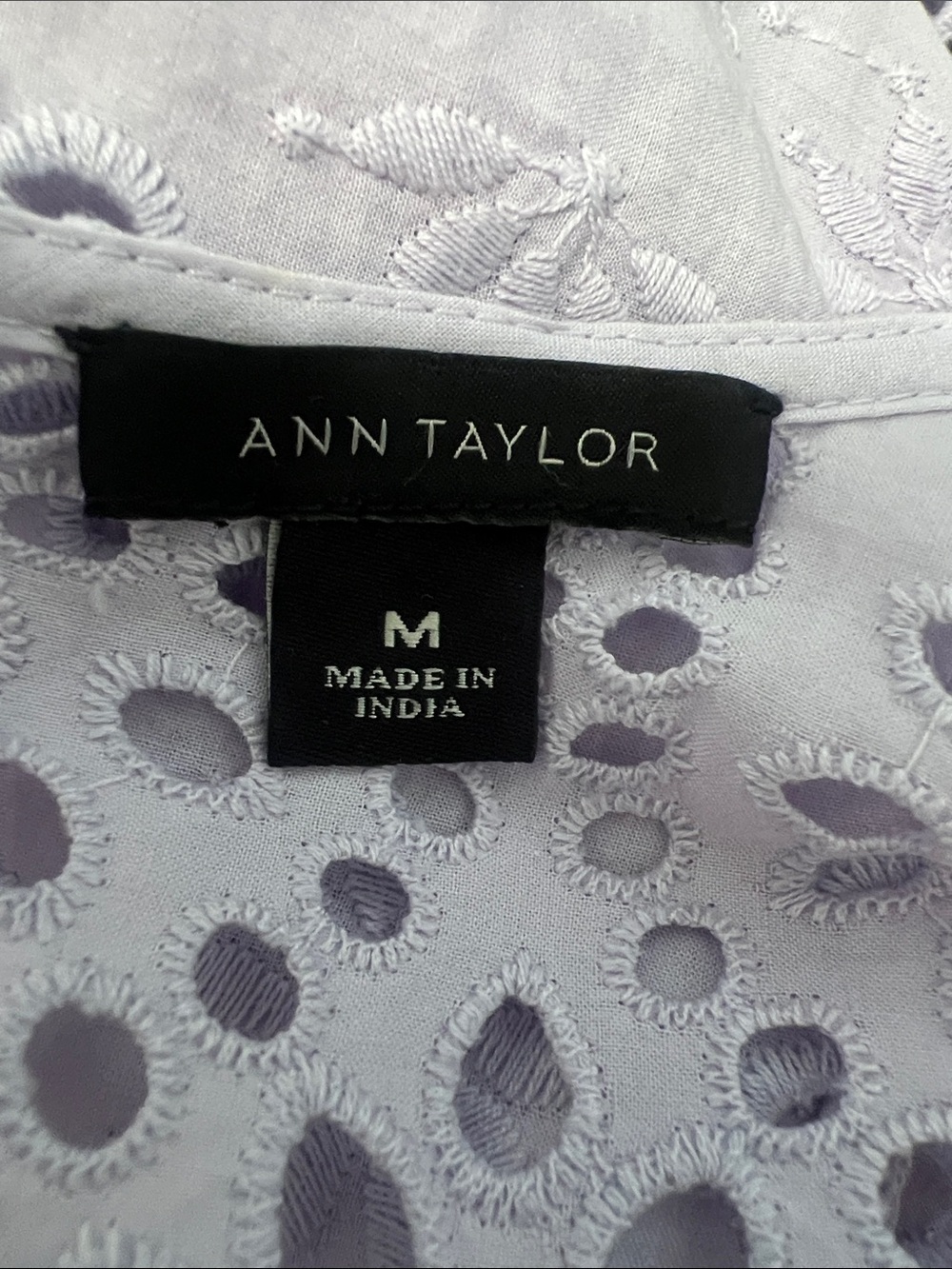 ANN TAYLOR-Sleeveless Eyelet Camisole in Light Lavender - Women - Picture 2 of 6
